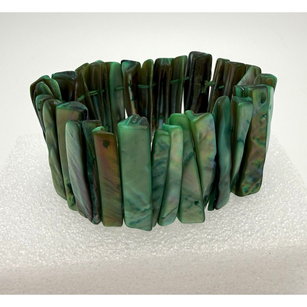 Green Mother of Pearl/Abalone Shell Stretch Bracelet Rectangle Beaded Links